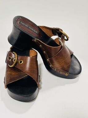 NINE WEST Brown Leather & Golden Buckle & Studs Black Wood Block Clogs Size 6